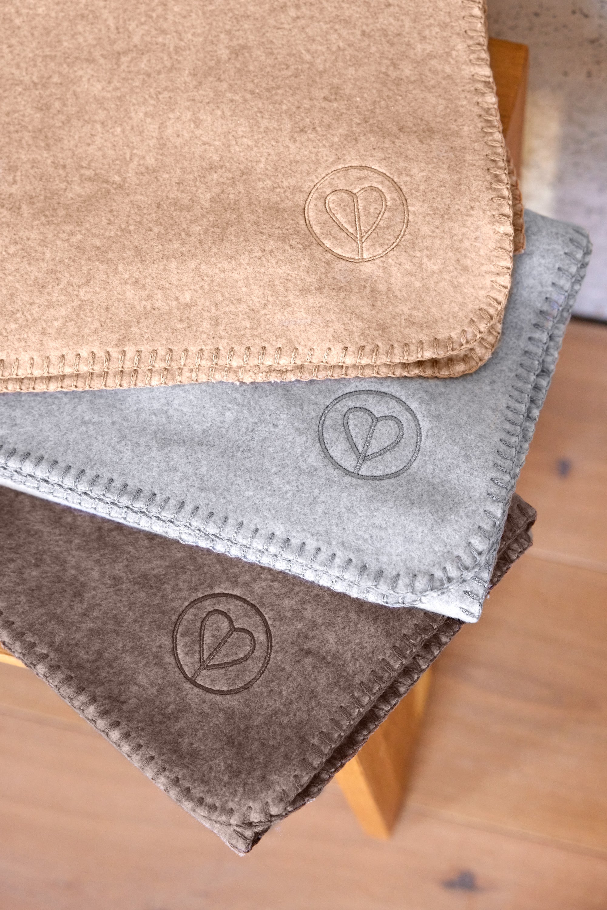 Hundedecke M - Mathilda, Walnuss